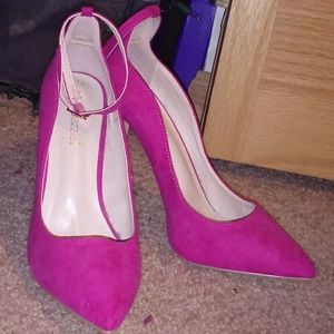 Hot Pink Pumps